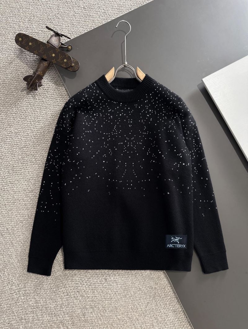 Arcteryx Sweaters